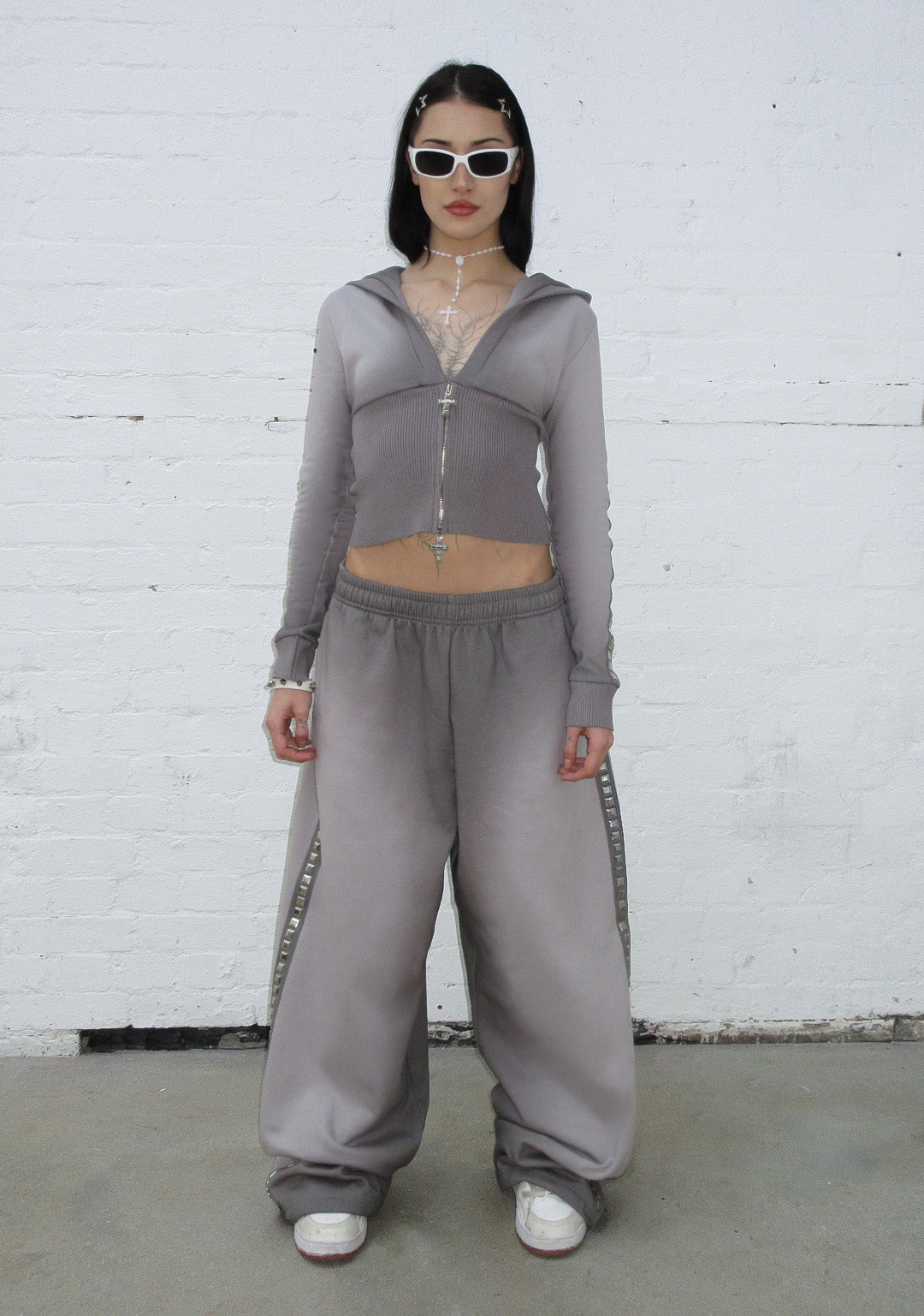 RUMOUR STUDDED FITTED ZIP HOODIE GRADIENT GREY